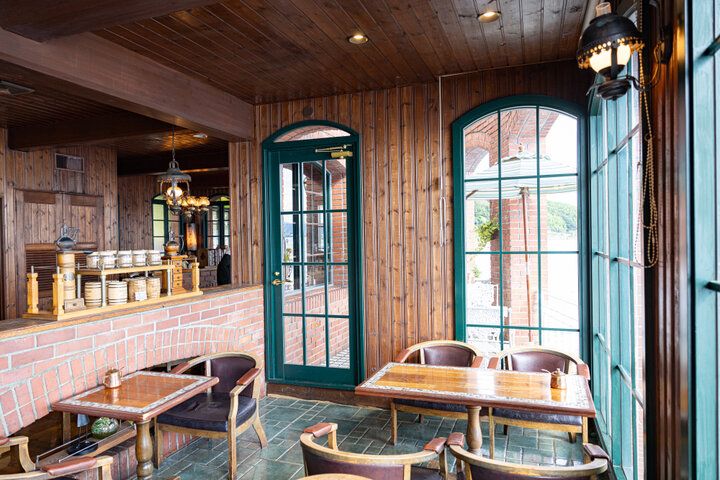 島根県・松江にあるノスタルジックな水辺の喫茶店「珈琲館 湖北店」