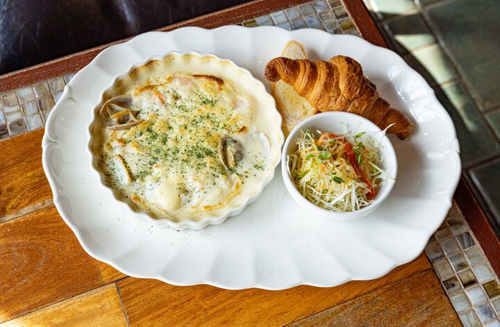 島根県・松江にあるノスタルジックな水辺の喫茶店「珈琲館 湖北店」