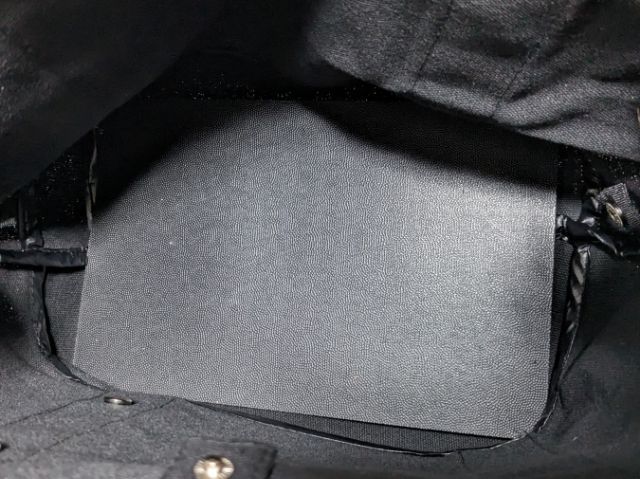 中を開いたところ