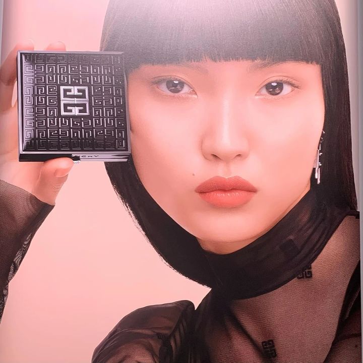 ジバンシイ_春コスメ2024_プリズム・リーブル・スキンケアリング・グロウ・クッション