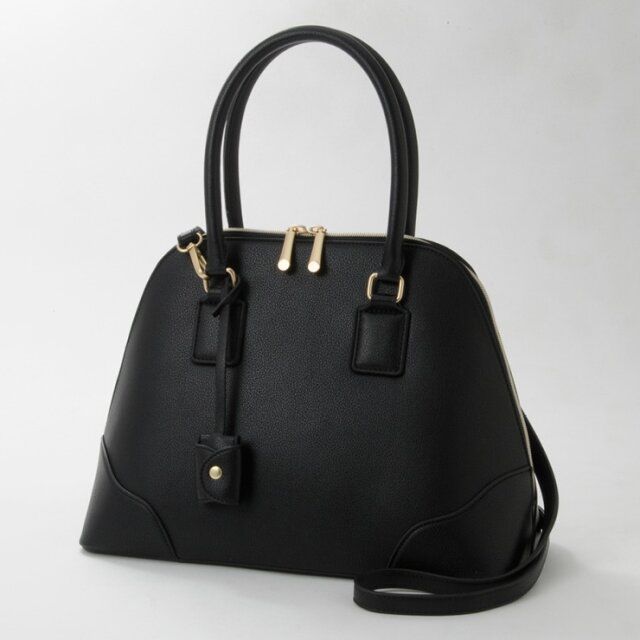 しまむらの高見え黒バッグ