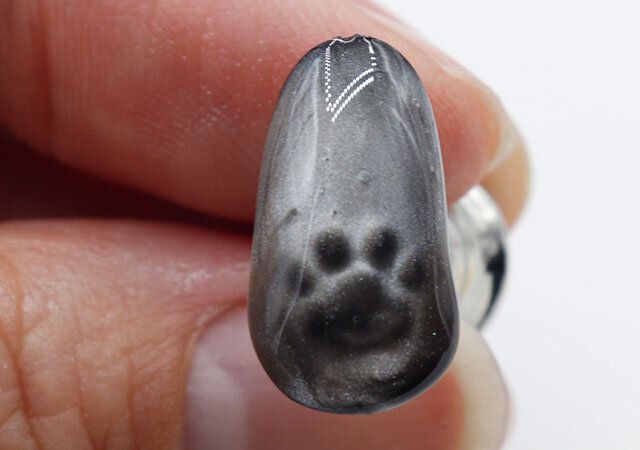 らくがきアトリエで描いた肉球