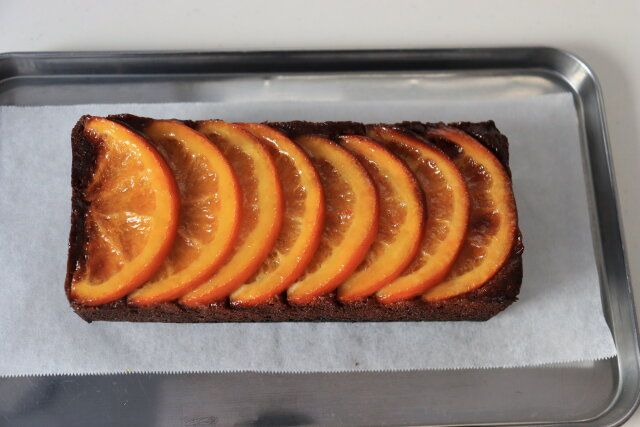 ショコラケーキタルト レシピ アプリコットジャムを塗る