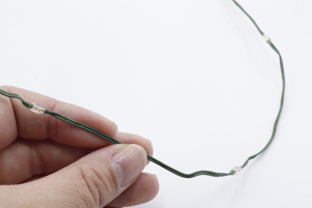 長さがあるダイソーのガーランドライト