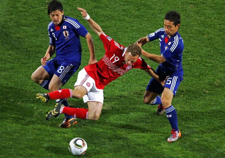 「長友、上がってくんな！（笑）」三笘薫を日本代表で生かす中山雄太の“戦術眼”、松井大輔が解説