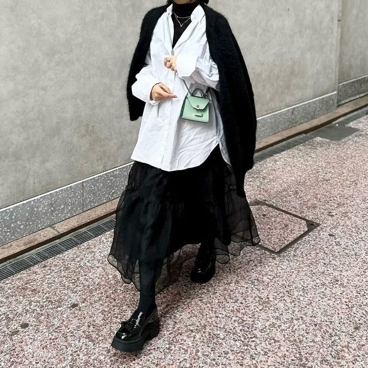 ヒートテックウルトラライトタートルネックT