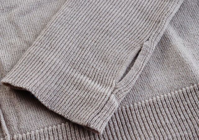 しまむらの指穴デザインニット