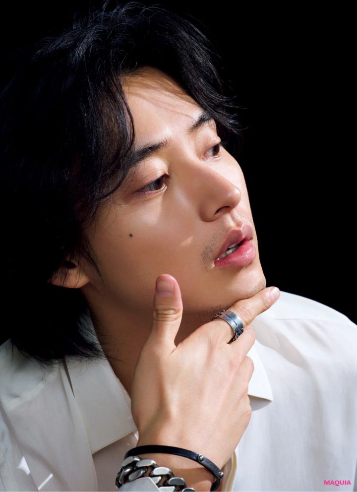 山﨑賢人さんインタビュー。走ることを止めない彼のパワーの源とは？_3