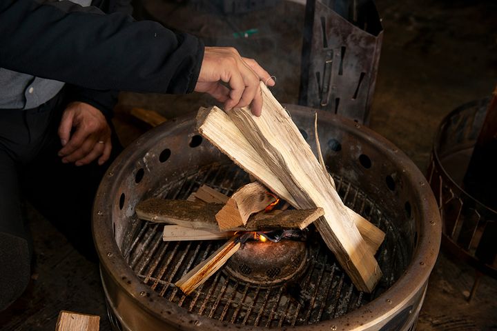 【まとめ記事】焚き火を極めたプロが「薪」について徹底解説！