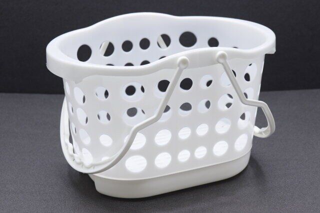 セリアのお風呂バスケット ホワイト