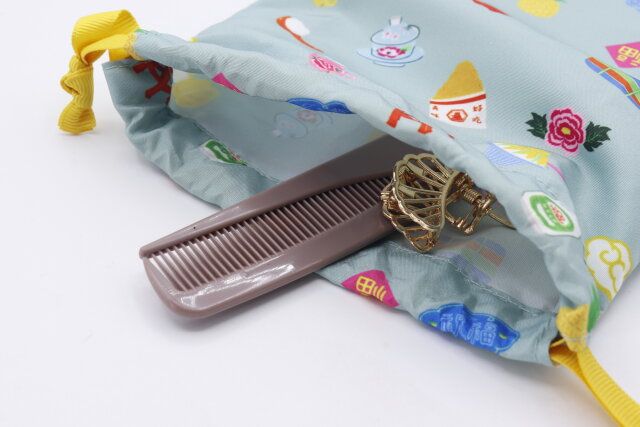 3991 ヘアコーム 折込 スイートアーモンドオイル配合の利便性