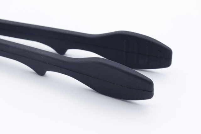 ダイソーの先が直接つかないトングのレビュー