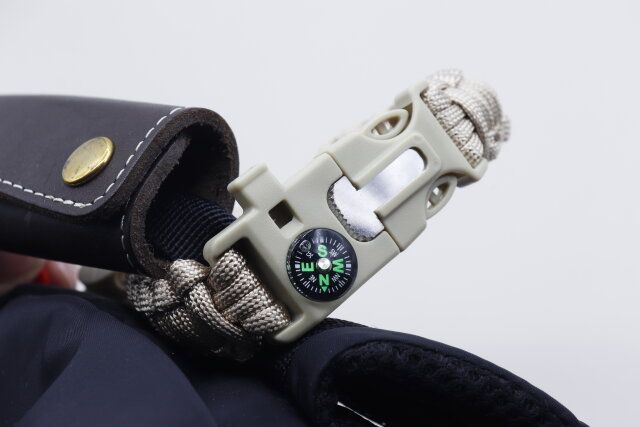 多機能ミサンガ／SOBANIのホイッスル機能