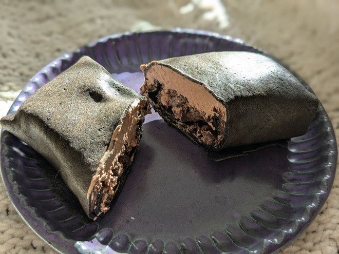 ブラックサンダーとのコラボ商品