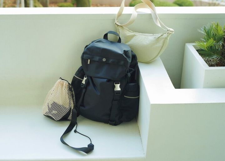 2024年開運ファッション シウマ 身軽とシンプル