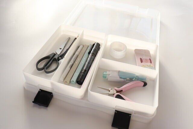 セリアのA4キャリーケースワイド用トレー・Cタイプ／Dタイプの使用例