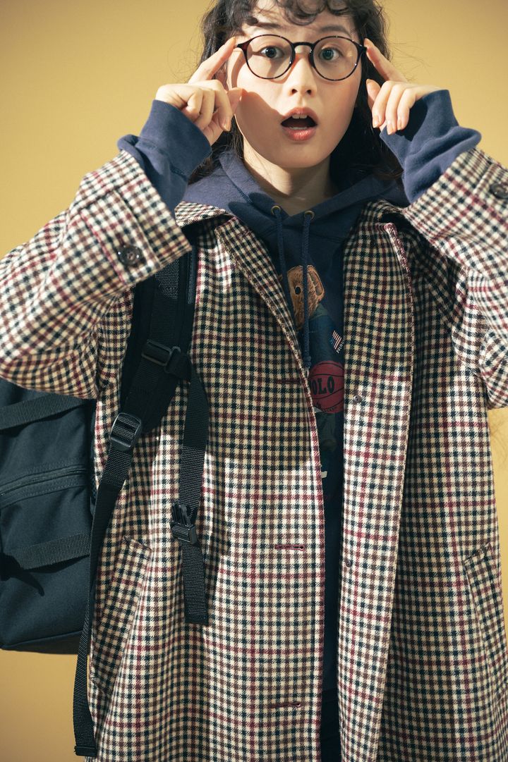 《ニューバランス》のスニーカーコーデ2選。大人の差し色はグリーン！【FUDGE FRIEND おしゃれさんの毎日コーディネート】