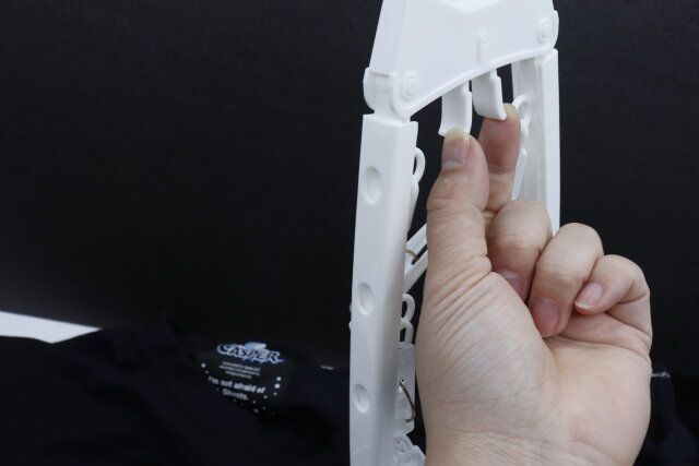 ワンタッチで取り込めるダイソーのワンタッチハンガー