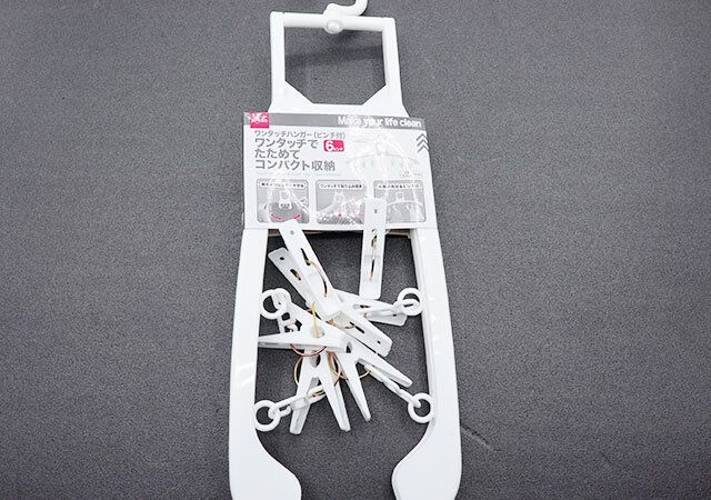 ダイソーのワンタッチハンガー（ピンチ付き、6個）のパッケージ
