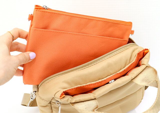 JTB完全監修 旅がもっと楽しくなる！キルティングショルダーバッグ BEIGEのポーチは取り外し可能