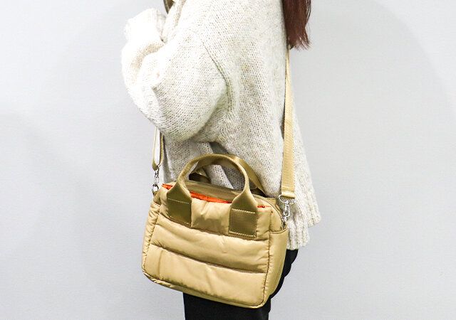 JTB完全監修 旅がもっと楽しくなる！キルティングショルダーバッグ BEIGEの使用例