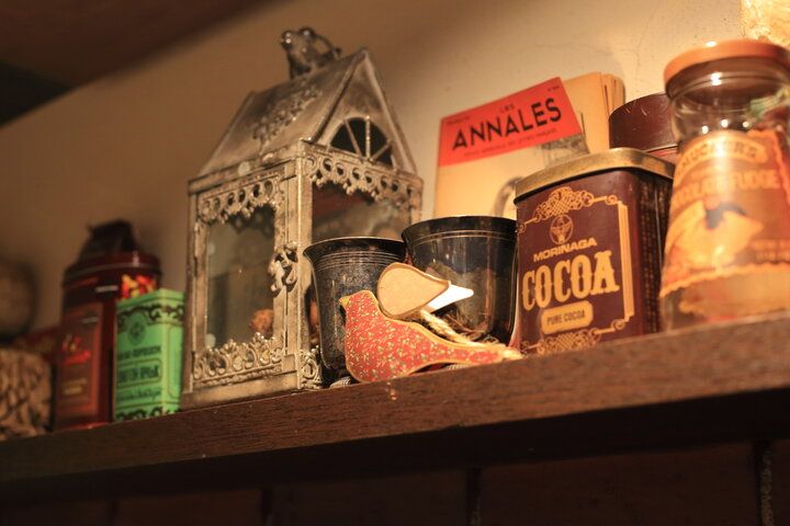 長年愛されたココア専門店を受け継ぎ、カカオの魅力を発信。大阪「COCOA Shop AKAITORI」