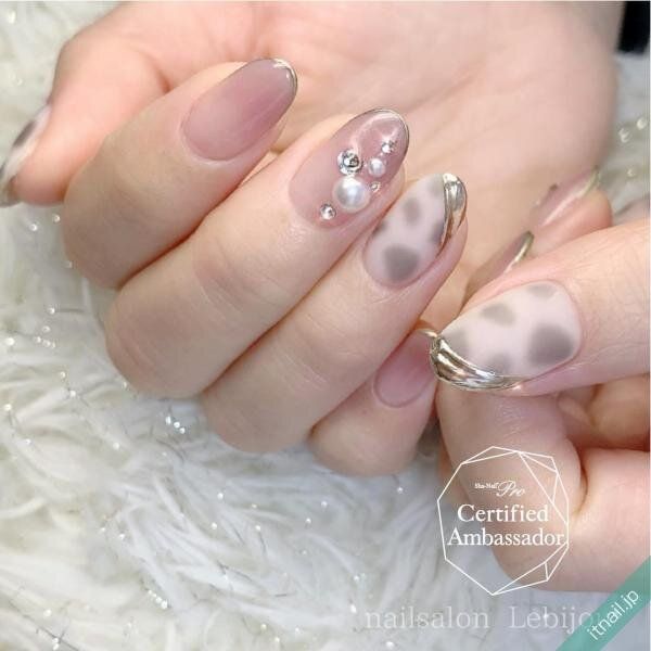 Le bijouが投稿したネイルデザイン [photoid:I0109343] via Itnail Design (727633)