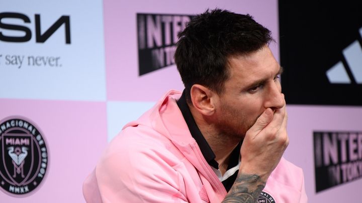  来日のメッシと対面したホスト王ローランドさんが大感動！「水商売出身の僕に偏見を持たずにフレンドリーに…」