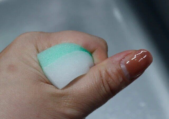 ダイソーのセスキ 炭酸ソーダプラス メラミンスポンジ（落ち落ちV）の使い方