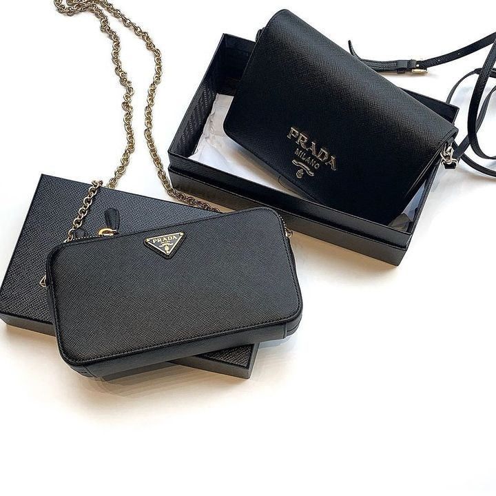 プラダのバッグ達