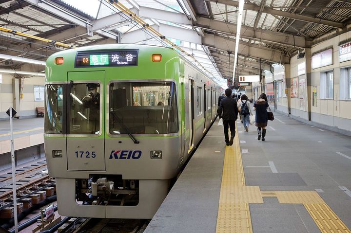 京王線吉祥寺駅のホーム