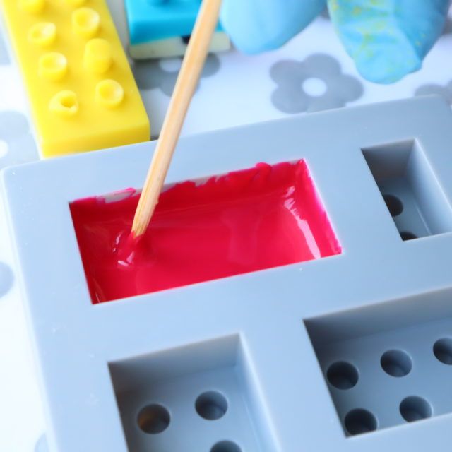 セリア シリコン型