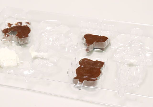 セリアのPETチョコモールド ロリポップ用 マッスル型の使用方法