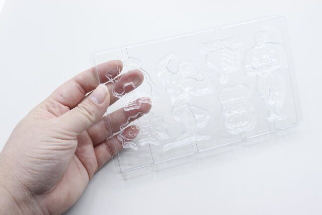 セリアのPETチョコモールド ロリポップ用 マッスル型