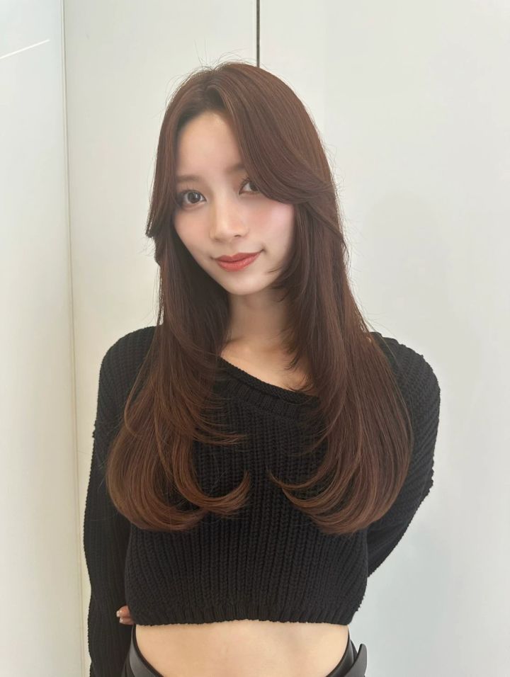ロング ヘア 髪型 ヘアスタイル 前髪なし ヘアカラー 大人