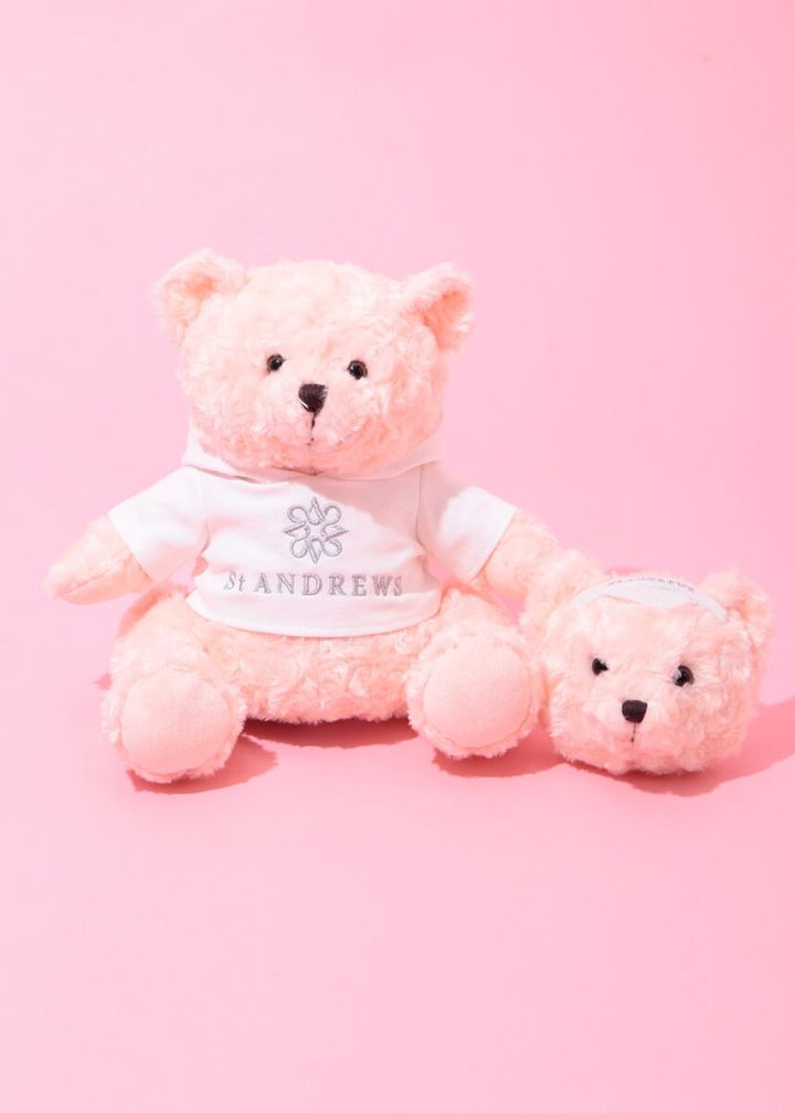 桜色のテディベアがかわいい！ ペールピンクな新作ゴルフアイテム