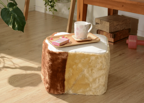 スツールとしても使える座布団イメージ画像