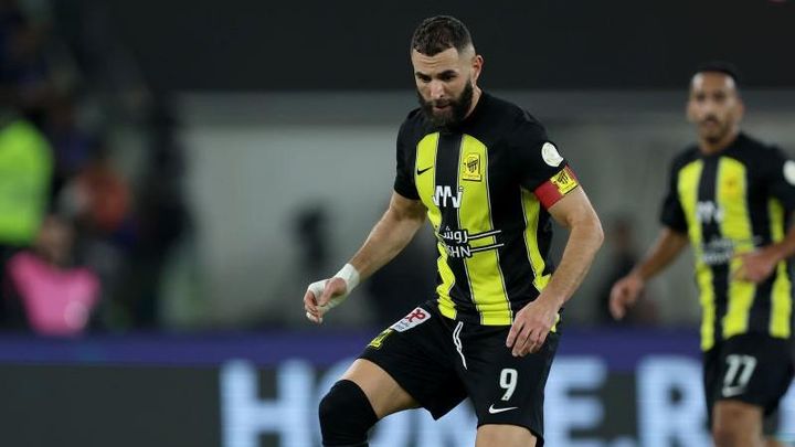 世界最高年俸のベンゼマ、サウジアラビアで監督命令を拒否…「クラブの練習を無断で離脱」か