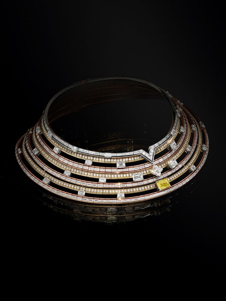 240207_1_LOUIS_VUITTON_HIGH-JEWELLERY_DEEP_TIME_II_NECKLACE_LAURASIA.jpg