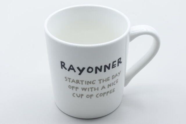 ダイソーのノーズカップ（アニマル、約240mL）の背面デザイン