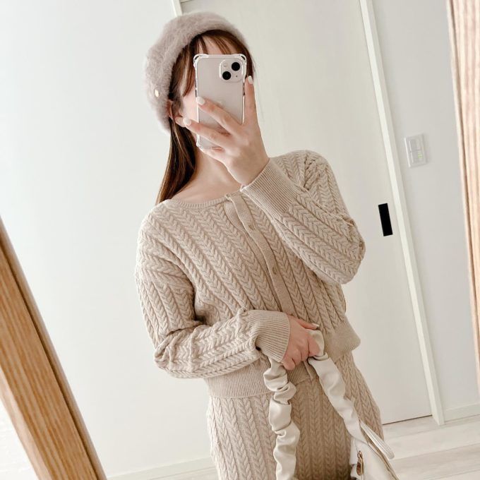 しまむらの「ケーブル2WAYカーディガン」