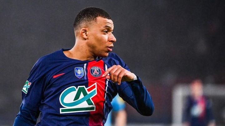 レアル・マドリー、フリーのエムバペを獲得するために「手数料270億円」を支払いか