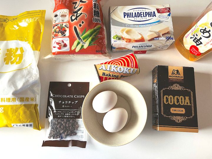 バレンタインに作りたい、濃厚ほろ苦米粉のチョコマフィン【渡辺友美子のコーヒーに合うお菓子のレシピ vol.29 〜レシピで旅するヨーロッパ〜】