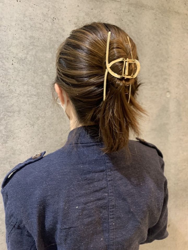 人気美容師が指南！大人も可愛く仕上がる 「ポニーテール」の結び方・巻き方をレングス別に紹介