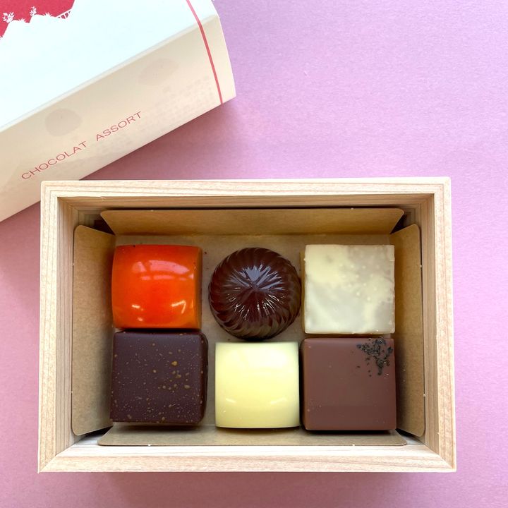 【サロン・デュ・ショコラ 2024】予算3000円で編集部がゲットしたバレンタインチョコレート4選【ちょっとひと息。コラムの時間ですよ！ from FUDGE.jp編集部 vol.23】