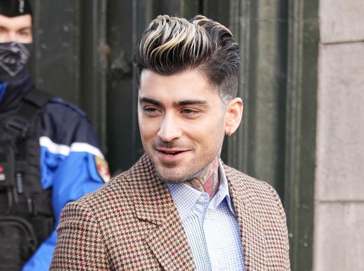 画像1: ゼイン・マリクが出会い系アプリを使用？