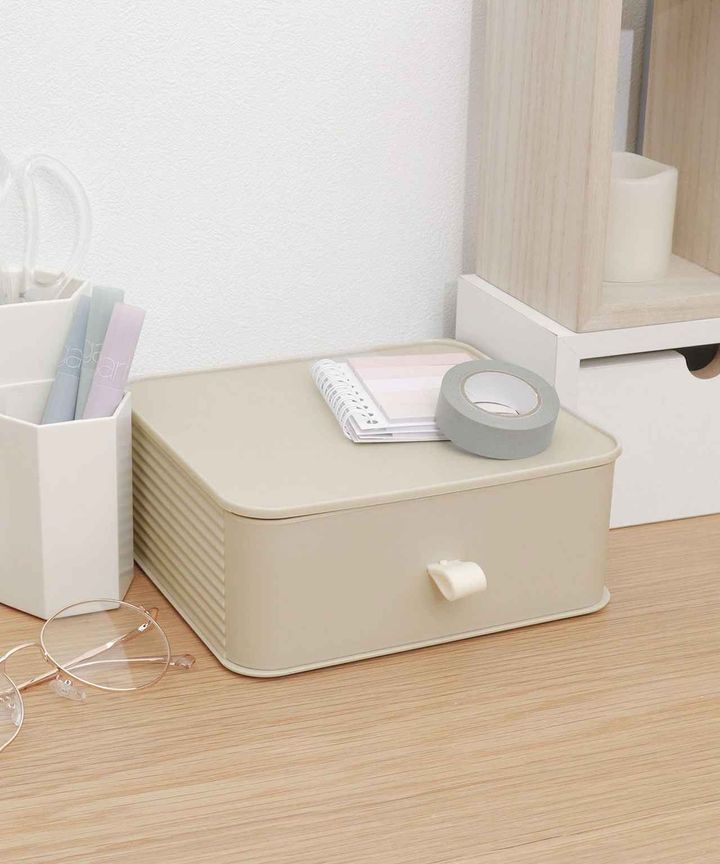 画像1: 出典：3COINS