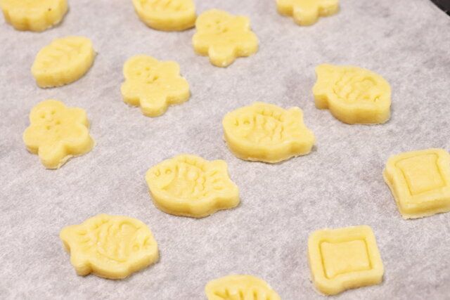 ミニチュアクッキー抜き型 4P ベーカリーの使い方