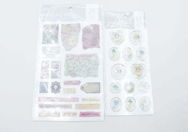 セリアのラッピングシール 38片 アンティーククラフトとラッピングシール 13片 ロマンティックファンタジーのパッケージ
