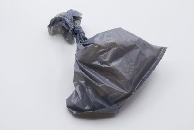 ダイソーの携帯ポリ袋は消臭成分配合で排泄臭の臭いモレを防ぐ